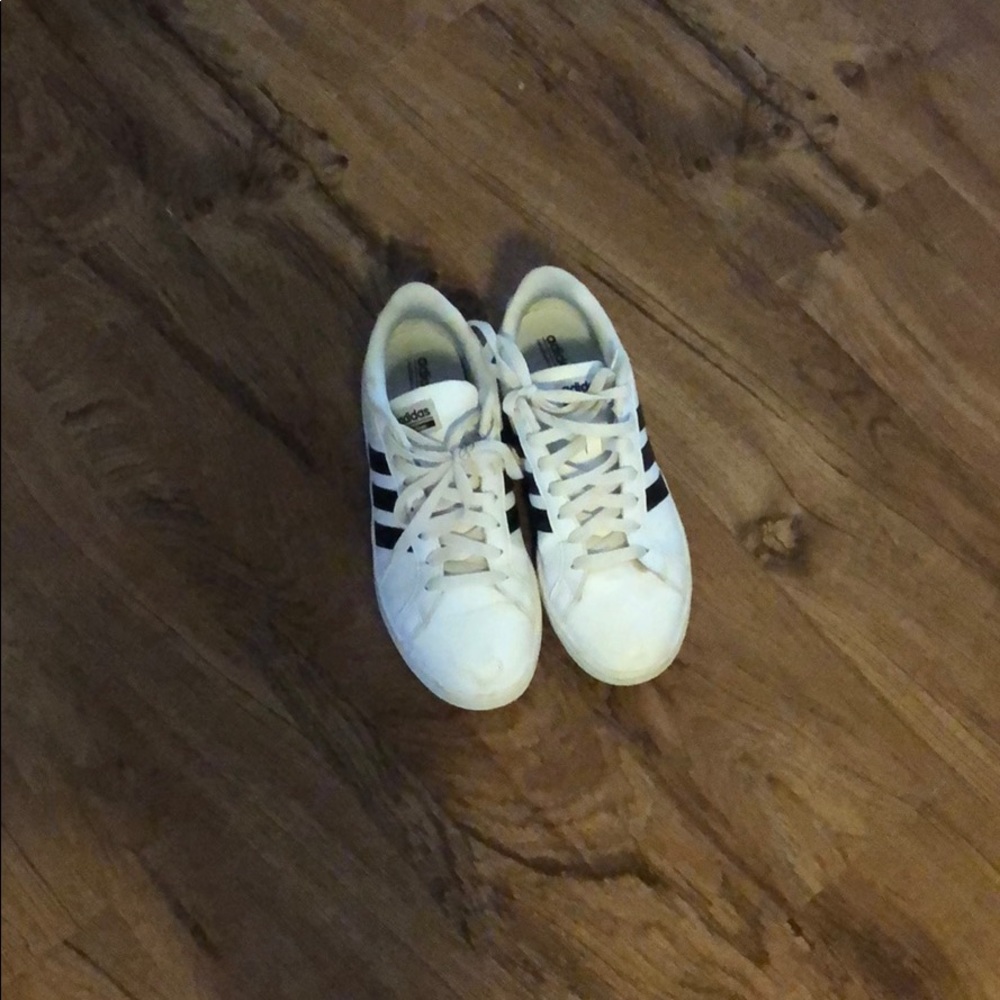 Women’s Adidas shoes